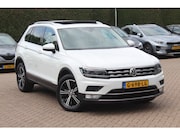 Volkswagen Tiguan - 2.0 TSI 4Motion Highline / Vol opties! / Panoramadak / Camer