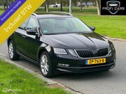 Skoda Octavia - Combi 1.5 TSI DSG BTW Navi Camera Park Assist Leer Carplay