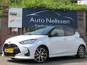 Toyota Yaris - 1.5 Hybrid Executive Bi-Tone | LED KOPLAMPEN | HALF LEDER |