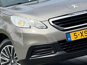 Peugeot 2008 - 1.2 PureTech Active Pack Premium Automaat - Spirit Grey - An