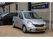 Toyota Yaris Verso - 1.3-16V VVT-i Sol Automaat