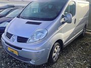 Renault Trafic - 2.5 dCi T27 L1H1 MOTOR DEFEKT