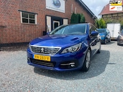 Peugeot 308 - 1.2 PureTech Blue Lease Premium ( Climate control + Navigati