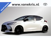 Toyota Yaris - 1.5 Hybrid Executive, Panodak, Head up, Keyless, BSM, JBL!