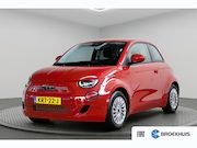 Fiat 500e - 42 kWh | Camera | Parkeersensoren Voor & Achter | Navigatie 