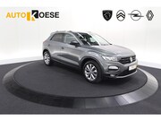 Volkswagen T-Roc - 1.0 TSI Style Business 116pk | Trekhaak | Adaptieve Cruise C