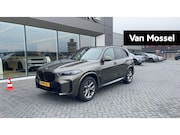 BMW X5 - xDrive50e Launch Edition BTW AUTO | PANORAMADAK | LUCHTVERIN