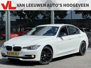 BMW 3-serie - 320i Executive | Stoelverwarming | Navi | Trekhaak