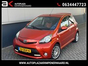 Toyota Aygo - 1.0 VVT-i Dynamic Orange Leer Stoelverwarming