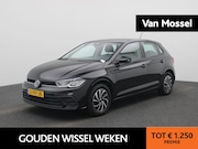 Volkswagen Polo - 1.0 TSI Life | NAVIGATIE | AIRCO | ADAPTIEF CRUISECONTROL |