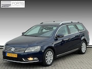 Volkswagen Passat - Variant 2.0 TDI Highline BlueMotion NL AUTO | PANO | STOELVE