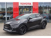 Toyota C-HR - HYBRID 140 BLACK EDITION NIEUW&DIRECT LEVERBAAR! JBL-AUDIO E