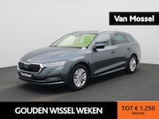 Skoda Octavia - Combi 1.0 e-TSI Ambition | Automaat | Camera | Stoelverwarmi