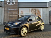 Toyota Aygo X - PLAY APPLE/ANDROID CAMERA AD-CRUISE 7"DISPLAY DAB NL-AUTO