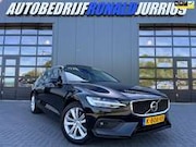 Volvo V60 - 2.0 B3 Business Pro NL.Auto/Panoramadak/Elc. Trekh