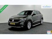 Volkswagen T-Roc - 1.0 TSI Style Business CARPLAY NAVI ADAPTIEF CRUISE LM ECC S