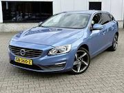Volvo V60 - 1.6 T3 Momentum EX BPM EXPORT NAV CRUISE TREKHAAK