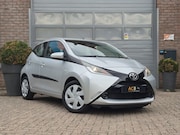 Toyota Aygo - 1.0 VVT-i x-play / Cruise Control Dealer onderhouden