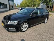 Volkswagen Passat - 2.0 TSI Highline PANO NAVI CAMERA LEER.
