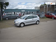 Volkswagen Polo - 1.4-16V Trendline
