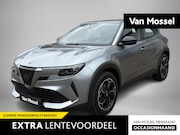 Alfa Romeo Junior - Elettrica 54 kWh | Apple Carplay/Android Auto | Climate Cont