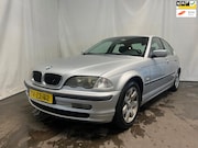 BMW 3-serie - 323i Executive SCHADEAUTO