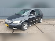 Chrysler Grand Voyager - 2.4i SE Luxe *Airco *Chrome Side bars *SPORTVELGEN Bj.2002