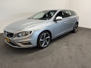 Volvo V60 - T3 150pk R-Design Trekhaak 1600kg/ Navi/ Bluetooth/ Cruise