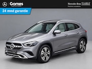 Mercedes-Benz GLA-Klasse - 180 Star Edition Luxury Line | Panoramadak | Trekhaak Wegkla