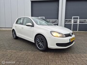 Volkswagen Golf - 1.4 Easyline | Airco | Navi