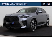 BMW X2 - sDrive20i M Sport Automaat / Panoramadak / Trekhaak / Sports