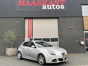 Alfa Romeo Giulietta - 1.750 TBi 235pk Quadrifoglio Verde / Rood leder / Service hi