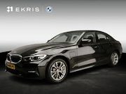BMW 3-serie - 330 3 Serie Sedan 330e | LED | Leder | Navigatie | Spo