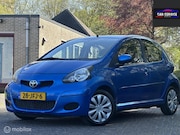 Toyota Aygo - 1.0-12V Dynamic Blue/NAP/NWE APK/AC/TOERENTELLER