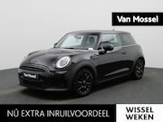 MINI Cooper - 3-Deurs 1.5 Essential | Navigatie | Black pakket | Parkeer s