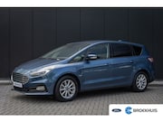 Ford S-Max - Hybrid Titanium | Automaat | Camera | AGR-stoel | Privacy-gl