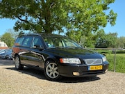 Volvo V70 - 2.4 D5 Edition II Sport | Automaat + Schuif/kantel dak + Led