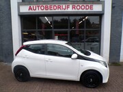 Toyota Aygo - 1.0 VVT-i x-joy AUTOMAAT, AIRCO,