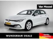 Volkswagen Golf - 1.0 TSI Life 110 PK | Stoel/Stuur- Verwarming | Apple Carpla
