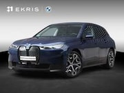 BMW iX - xDrive40 | Driving Assistant Prof. | Trekhaak | He