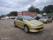 Peugeot 206 - 2.0-16V GTI