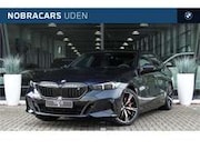 BMW i5 - eDrive40 M Sport / Panoramadak / M Sportonderstel