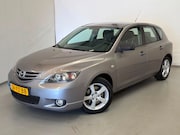 Mazda 3 - 2.0 Executive / 5-drs / Airco / PDC