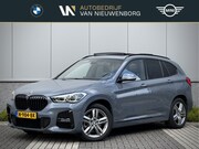 BMW X1 - xDrive25e M-Sport | Facelift | Panoramadak | Trekhaak | Adap