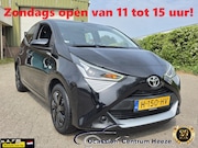 Toyota Aygo - 1.0 VVT-i x-Play BLACK, Camera! Carplay! Apk 5-2028! VAKANTI