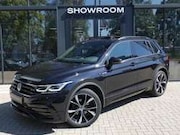 Volkswagen Tiguan - 1.5 TSI R-Line PANO KEYLESS CAM