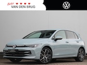 Volkswagen Golf - 1.5 eHybrid Style Edition | HUD | Wegklapbare trekhaak | Sto