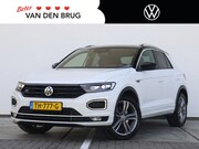 Volkswagen T-Roc - 1.5 TSI Sport 150 pk | R-Line in- en exterieur | Trekhaak | 