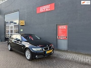 BMW 3-serie - 320i Business Line