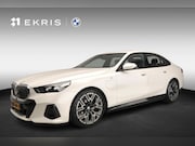 BMW 5-serie - Sedan 530e | M-Sportpakket | LED | Navigatie | Sportstoelen